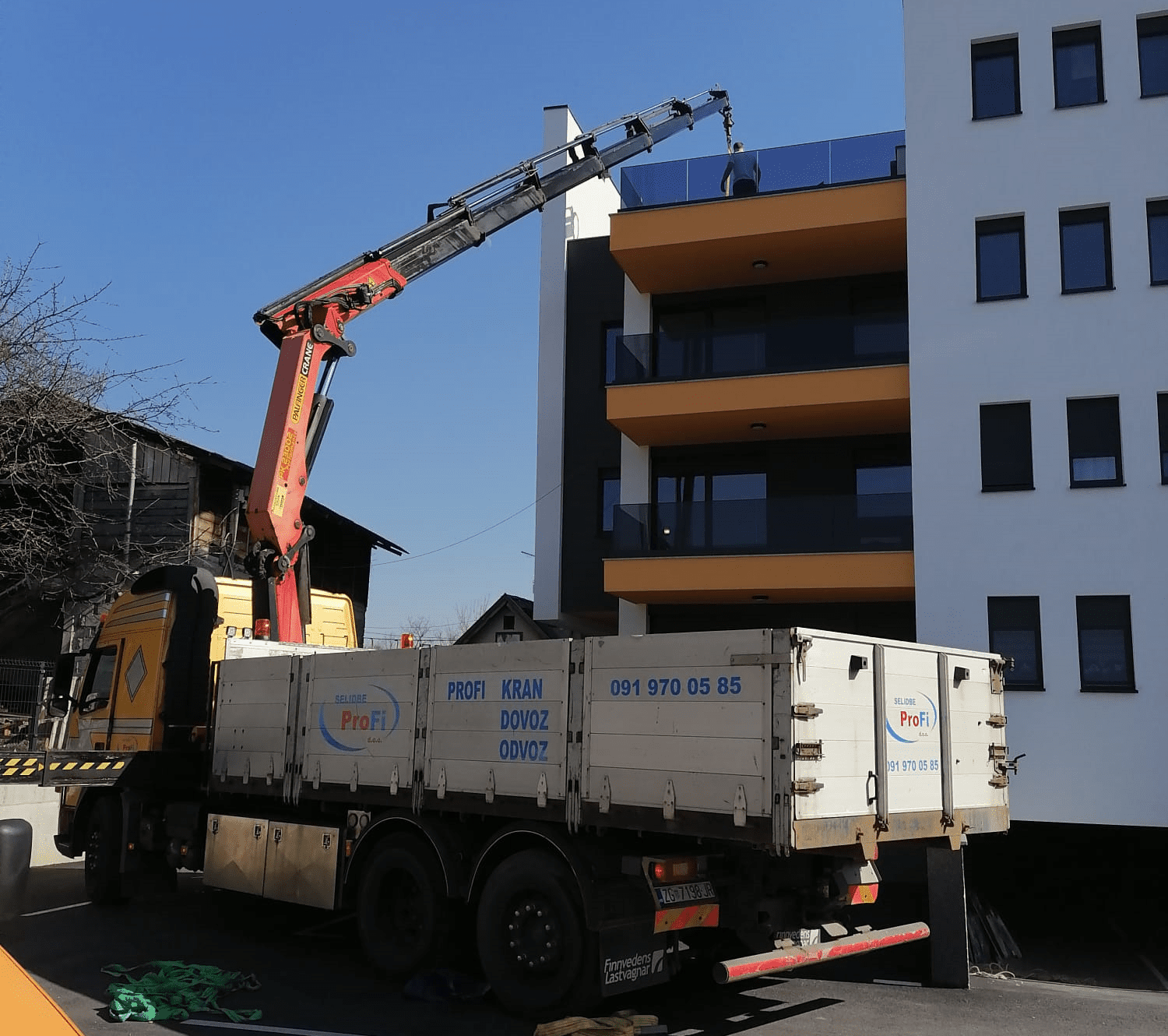 Emergency Crane